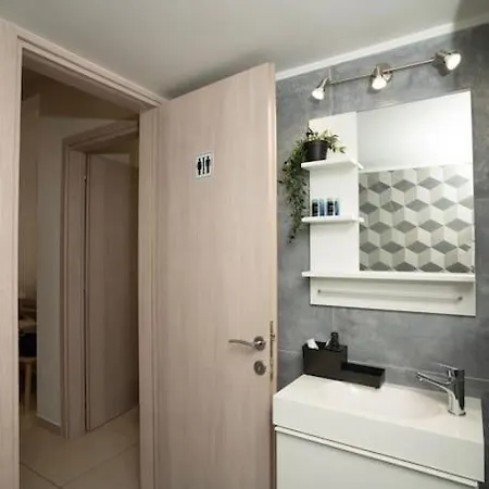 Cozy 1 Bedroom In The Heart Of Pangrati Apartment Athens